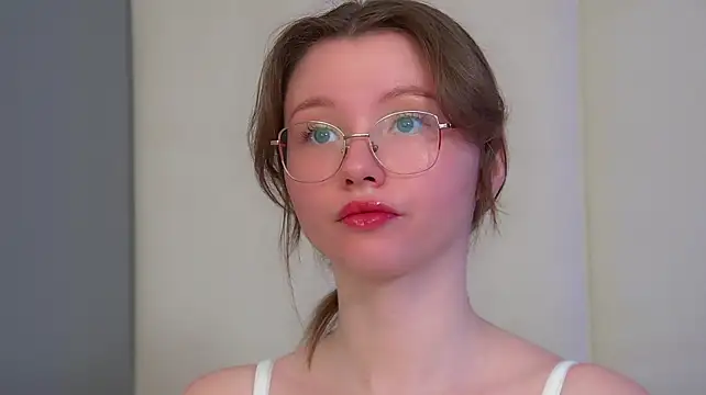 KeiraAsti's Webcam Show