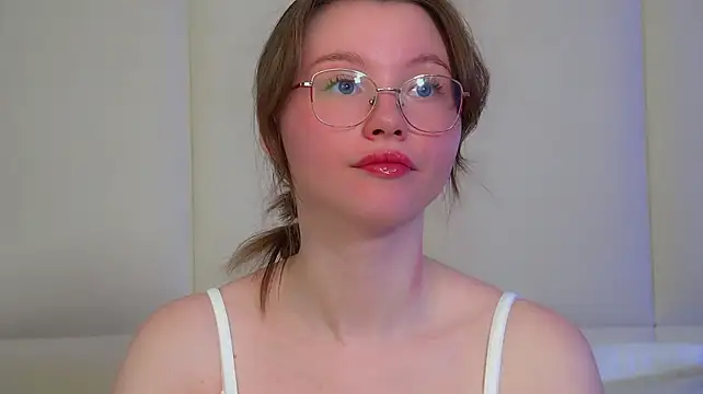 Webkamerová show KeiraAsti