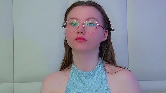 KeiraAsti webcam show