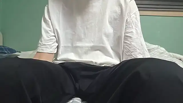 016giy webcam show