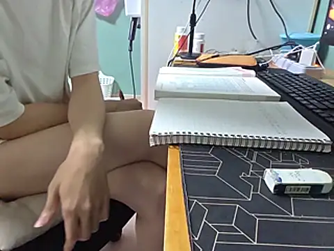 016giy webcam show