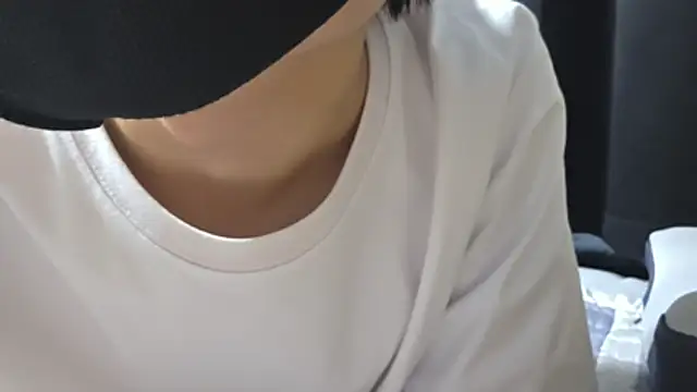 016giy webcam show