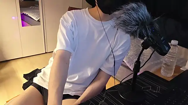 016giy webkamerás műsora