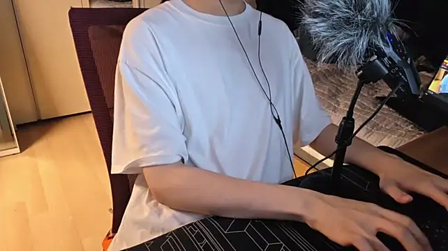 016giy 网络视讯表演