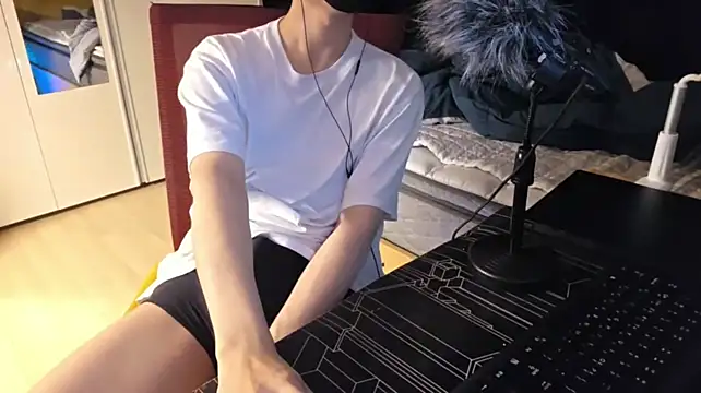 016giy Pertunjukan Webcam