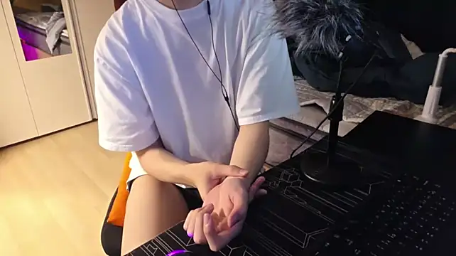 016giy Webcam-Show