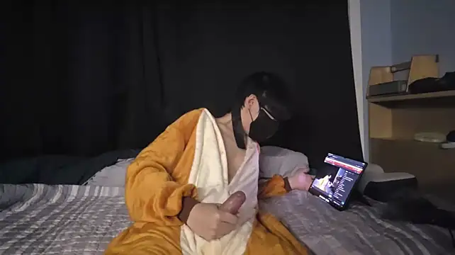 016giy webcam show