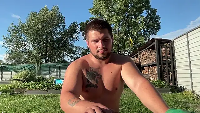 Webkamerová show chiraq1945