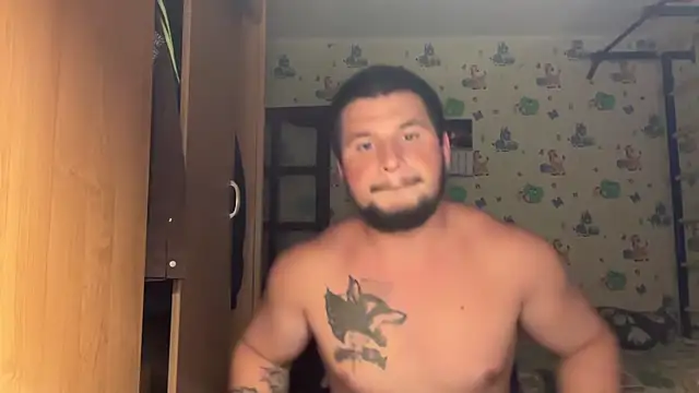 Webkamerová show chiraq1945