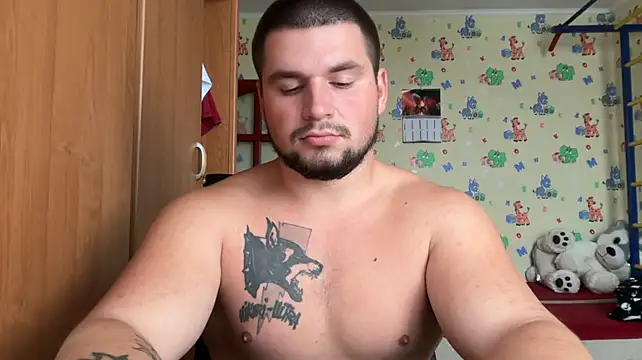 chiraq1945 Webcam-Show