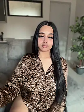 LilMisIndianx Live XXX-chat