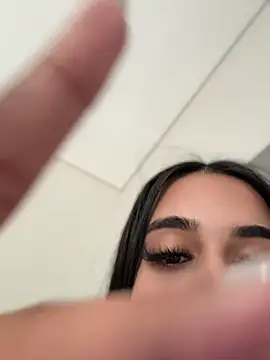 LilMisIndianx Show in webcam