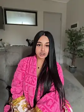 LilMisIndianx 网络视讯表演