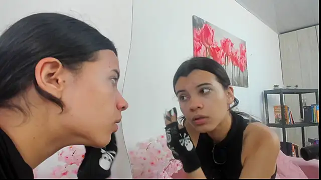 Czat XXX na żywo – pinky_f00x