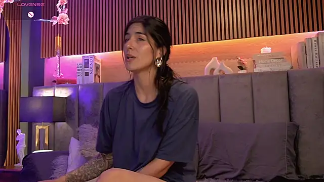 Angelina_Dior ওয়েবক্যাম শো