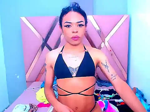 gabriela_saenz_'s Webcam Show