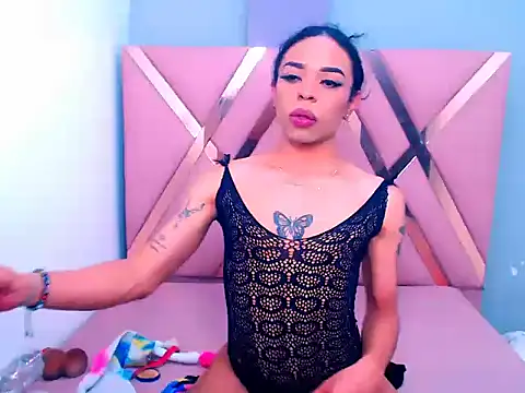 gabriela_saenz_ Webcam show