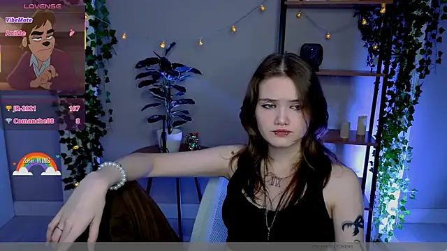 Dilara_xBaby élő XXX-chatje