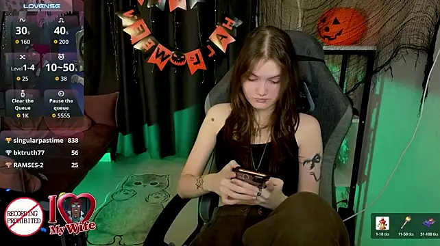 Dilara_xBaby Chat XXX in diretta
