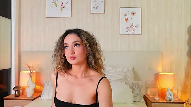 ZamphyraNightt Live XXX-Chat