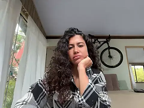 Show de deusaludovica na webcam