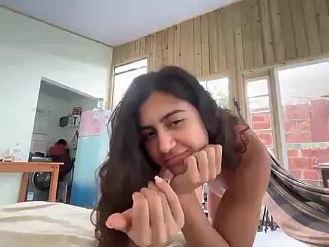 deusaludovica Chat XXX in diretta