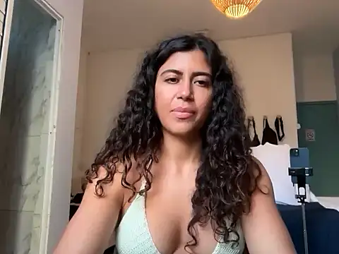 deusaludovica Chat XXX in diretta