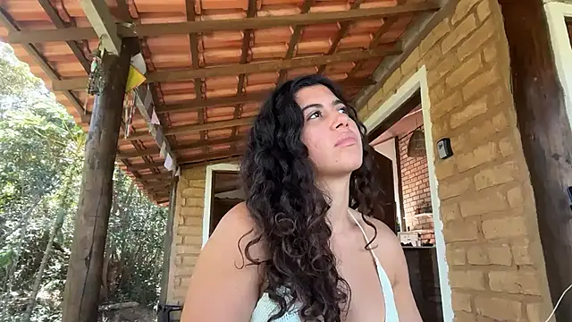 Show de deusaludovica na webcam