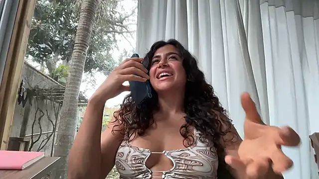Show de deusaludovica na webcam
