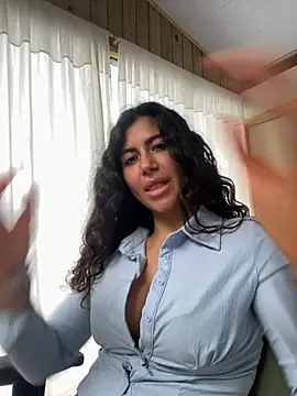 deusaludovica's Live XXX Chat