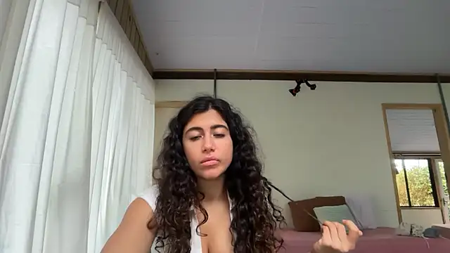 deusaludovica's Live XXX Chat