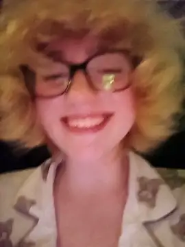 Živá chatovací místnost mcjbgfhgjhiiilllufjyf