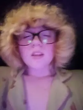 mcjbgfhgjhiiilllufjyf's Webcam Show