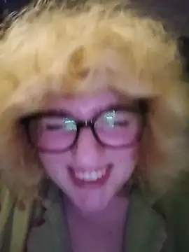 mcjbgfhgjhiiilllufjyf webcam show