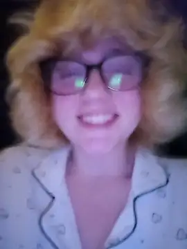 הופעת וובקאם של mcjbgfhgjhiiilllufjyf