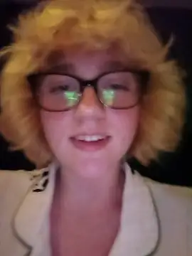 Show modela mcjbgfhgjhiiilllufjyf na web-kameri