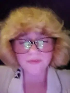 Webkamerová show mcjbgfhgjhiiilllufjyf