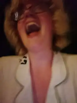 mcjbgfhgjhiiilllufjyf Webcamshow