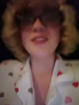 Show modela mcjbgfhgjhiiilllufjyf na web-kameri