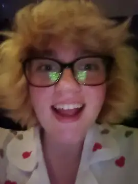 Show modela mcjbgfhgjhiiilllufjyf na web-kameri