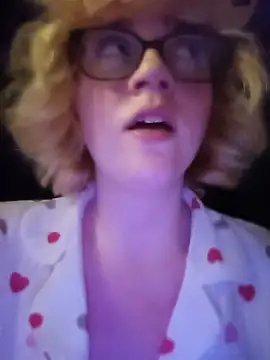 Webkamerová show mcjbgfhgjhiiilllufjyf