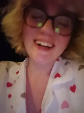 mcjbgfhgjhiiilllufjyf webcam show