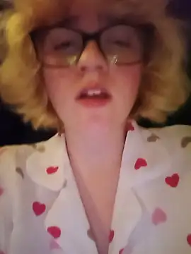 Webkamerová show mcjbgfhgjhiiilllufjyf