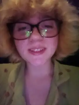 mcjbgfhgjhiiilllufjyf's Webcam Show