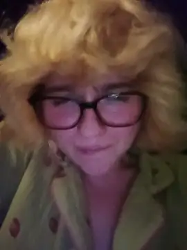mcjbgfhgjhiiilllufjyf Show in webcam
