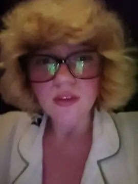 mcjbgfhgjhiiilllufjyf webcam show