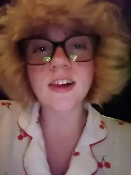 Webkamerová show mcjbgfhgjhiiilllufjyf