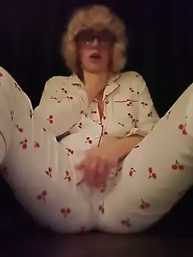 Webkamerová show mcjbgfhgjhiiilllufjyf
