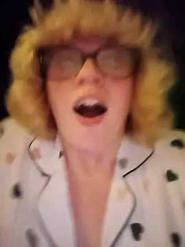 mcjbgfhgjhiiilllufjyf webcam show