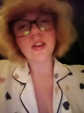 mcjbgfhgjhiiilllufjyf Webcam Show